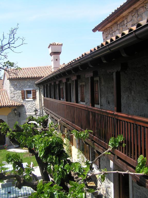 Guesthouse Domacija Sajna Sežana الغرفة الصورة